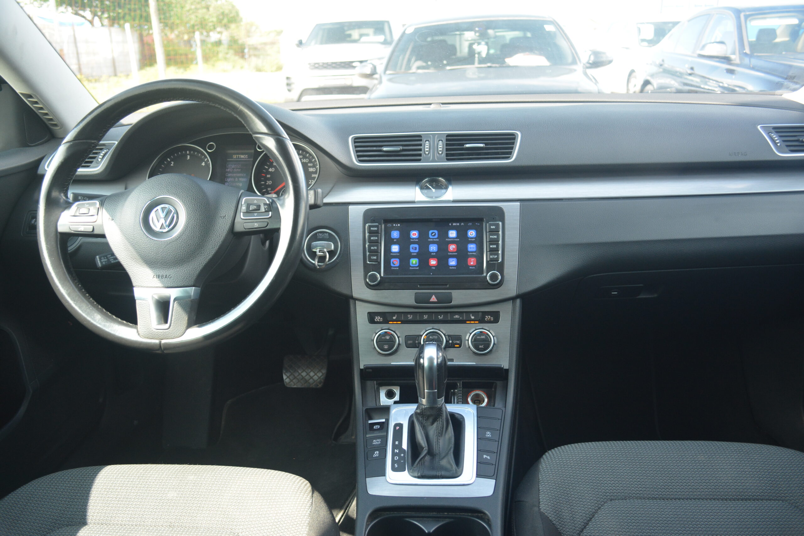
								Volkswagen Passat B7 full									